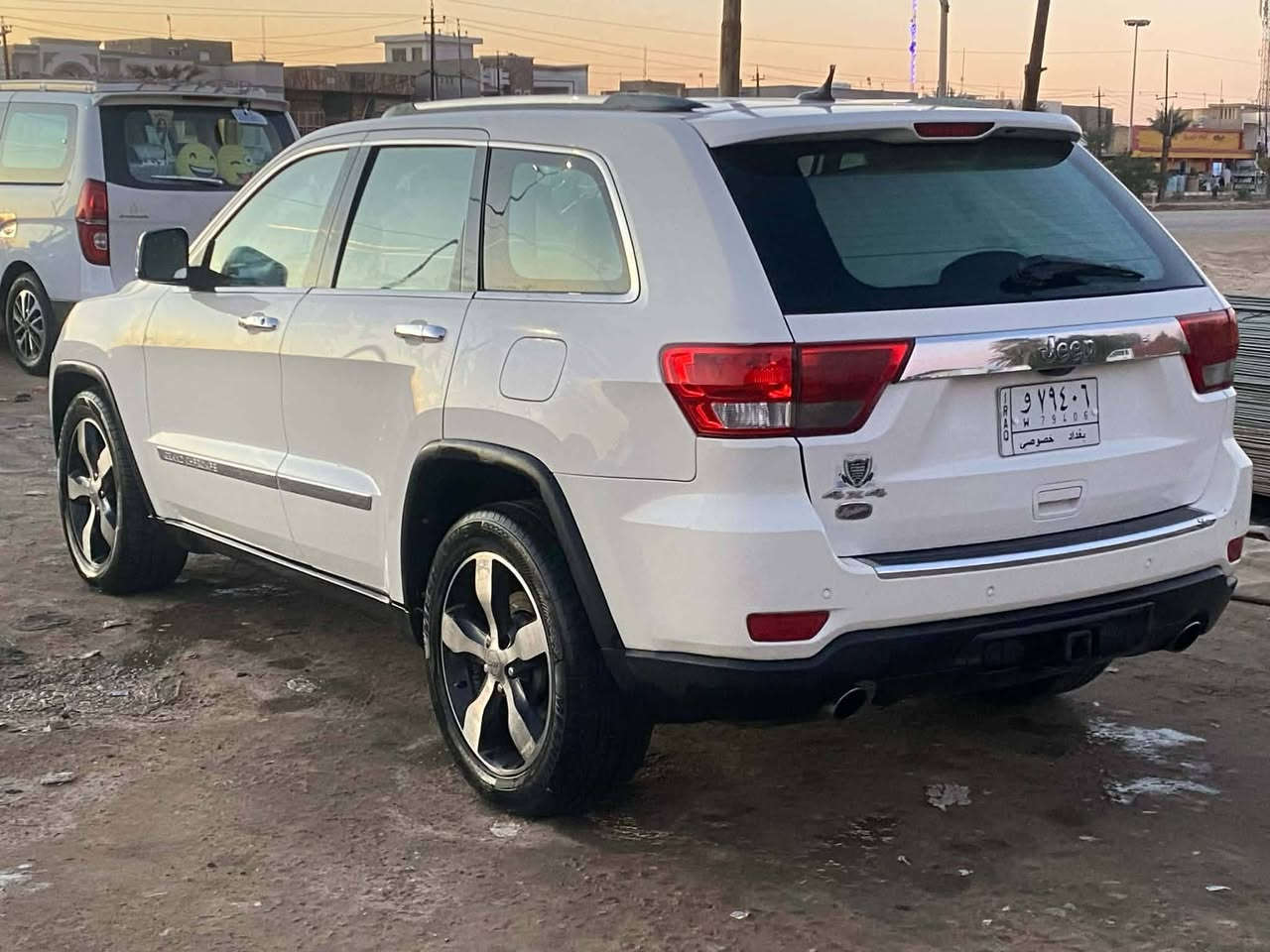 عنوان واسط قضاء الحي للبيع جيب ***********
