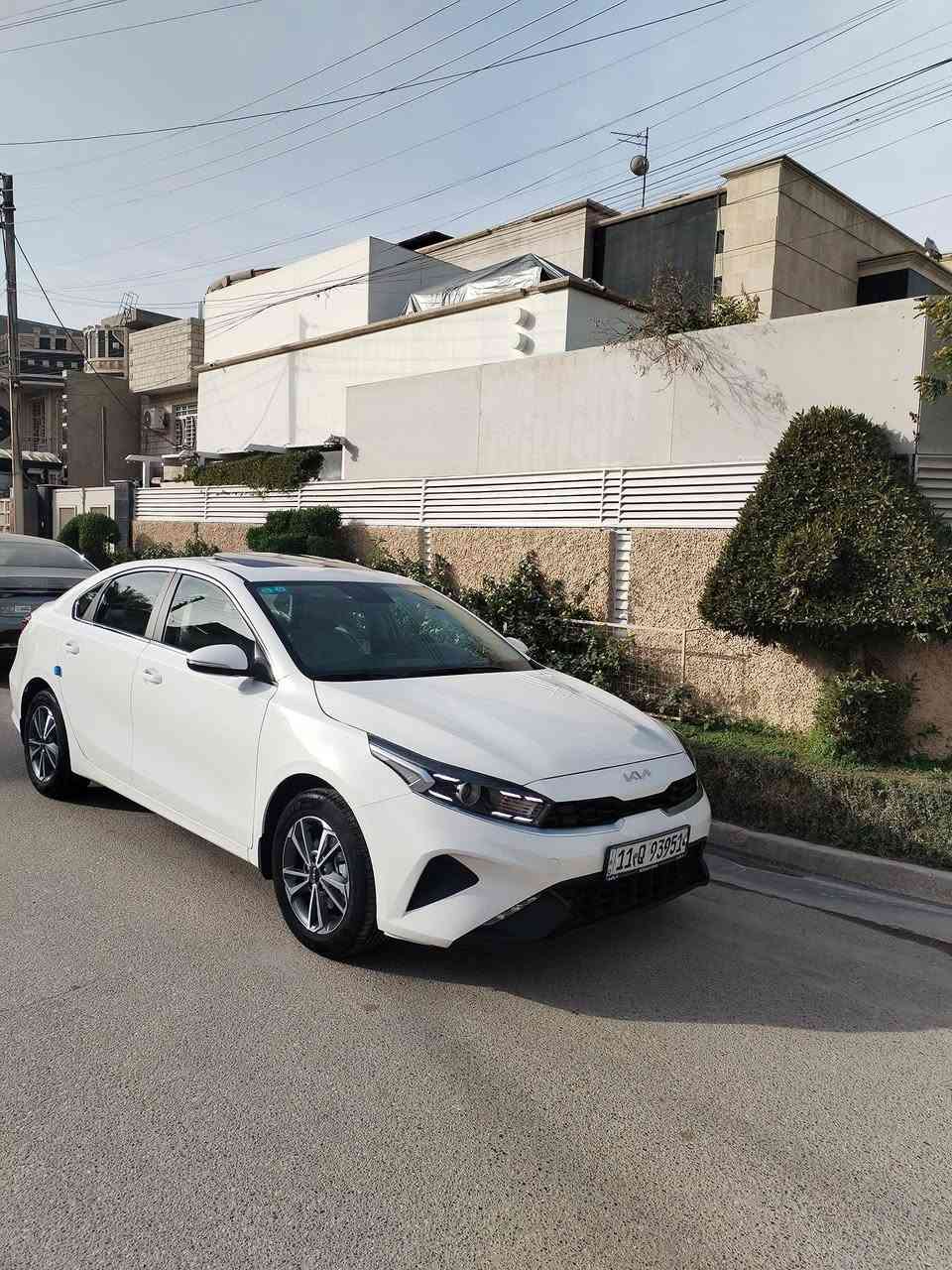 السلام عليكم للبيع سيراتو 2024 مكينه 2000 فتحه
قطعتين تبريد اشاير بل مري

حساس امامي خلفي

مري شفط خمسه ويل كب

ماشيه(23)الف اخت الزيرو

كفاله عامه عده ربع البنيد

مرشوش بس رش مابي تصليح

ولا ضربه ول باقي كفاله

السعر   (175)وبيهه مجال

مكان السياره بغداد الكرخ

***********

***********
