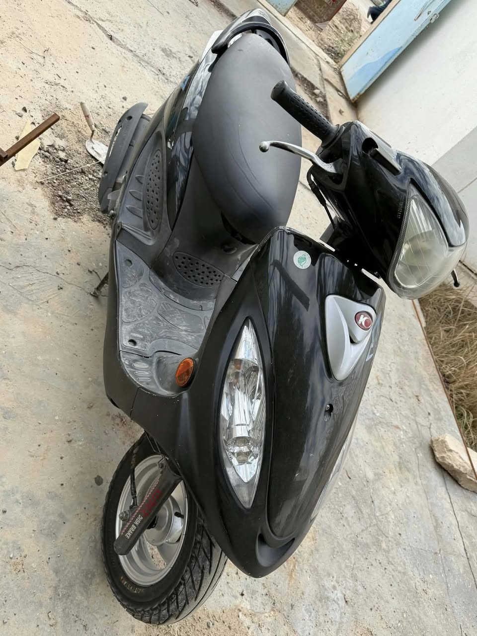 كامكو 13 رصاصي كفاله عامه محرك وكشر وكامكو سوده 16 كفاله عامه طلاعات وبك كرستال وبومه سوده  كفاله عامه كلمن وسعرها شرط الفحص وين ما يعجبك ***********اتصل وبلخدمه
