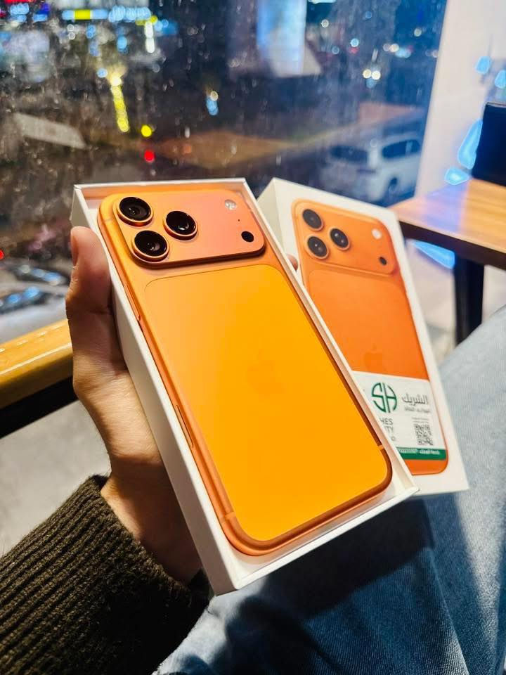 ايفون 17 برو ماكس 📲
بطاريه : 100 
مشحون : 77 مره فقط 
ذاكره : 256 
عربي شرق اوسط AF
شريحه فعليه 👉🏻
نضافه ‎%‎ 💯
العنوان : النجف حي الجزيره
***********  اتصال فقط فقط ☎️👉🏻
ماسنجر معلك ما اكدر ارد اتصل وتدلل
