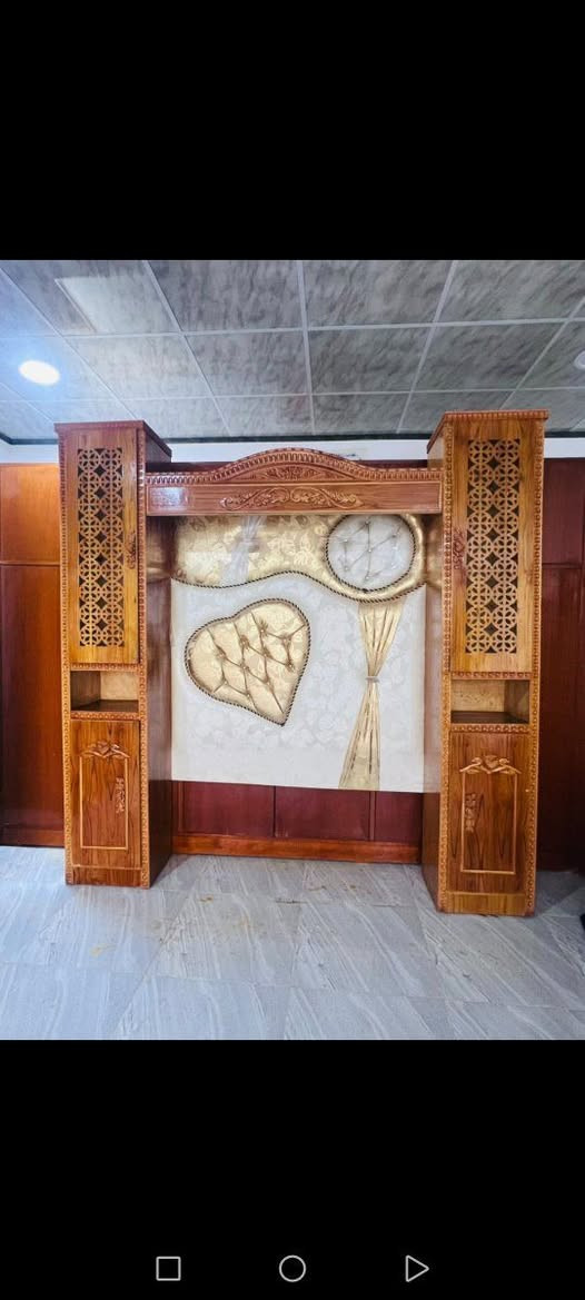 غرفه نوم خمس أبواب خشب صاج خمسه نضافه فول السعر 750وبيها مجال للشراي *********** للاستفسار واتس

