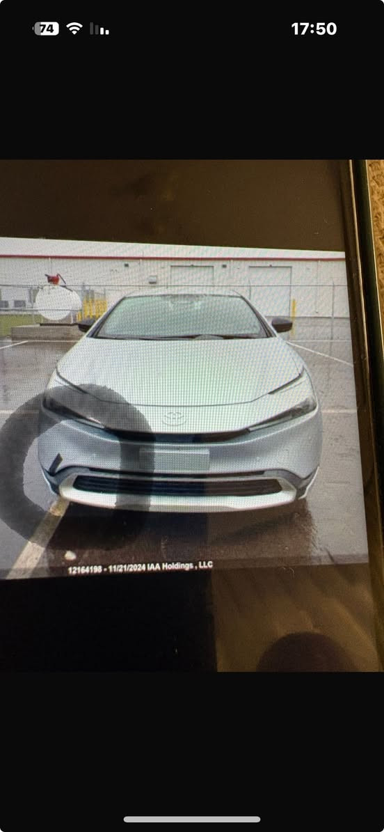 بسم الله الرحمن الرحيم
اخواني الاعزاء 
تويوتا بريوس برايم بلكن فءه سي 3 انضمه بانزين وهايبرد وشحن منزلي السياره بعده بانزين امريكا ماشيه 5 فقط السياره كلين دبل بصمه كابل الشحن وكل ملحقات الصندوق كامله اخوان رقم الشاصي وصور الحادث موجوده بالمنشور والسعر 210 الرجاء فقط الشراب يتصل على هاذا الرقم ***********
