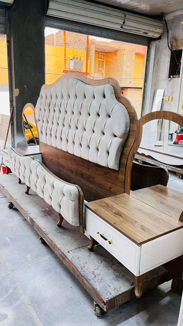 غرفه تركي كانتري 10قطع مستخدم درجه اولى برغي وچوي حديد وجك سرير مخزن ورجلين ارتفاع عن الكاع الكنتور وكل ملحقات الغرفه بسعر 900 الف مع الشد والنقل داخل بغداد للاستفسار اكثر ***********
