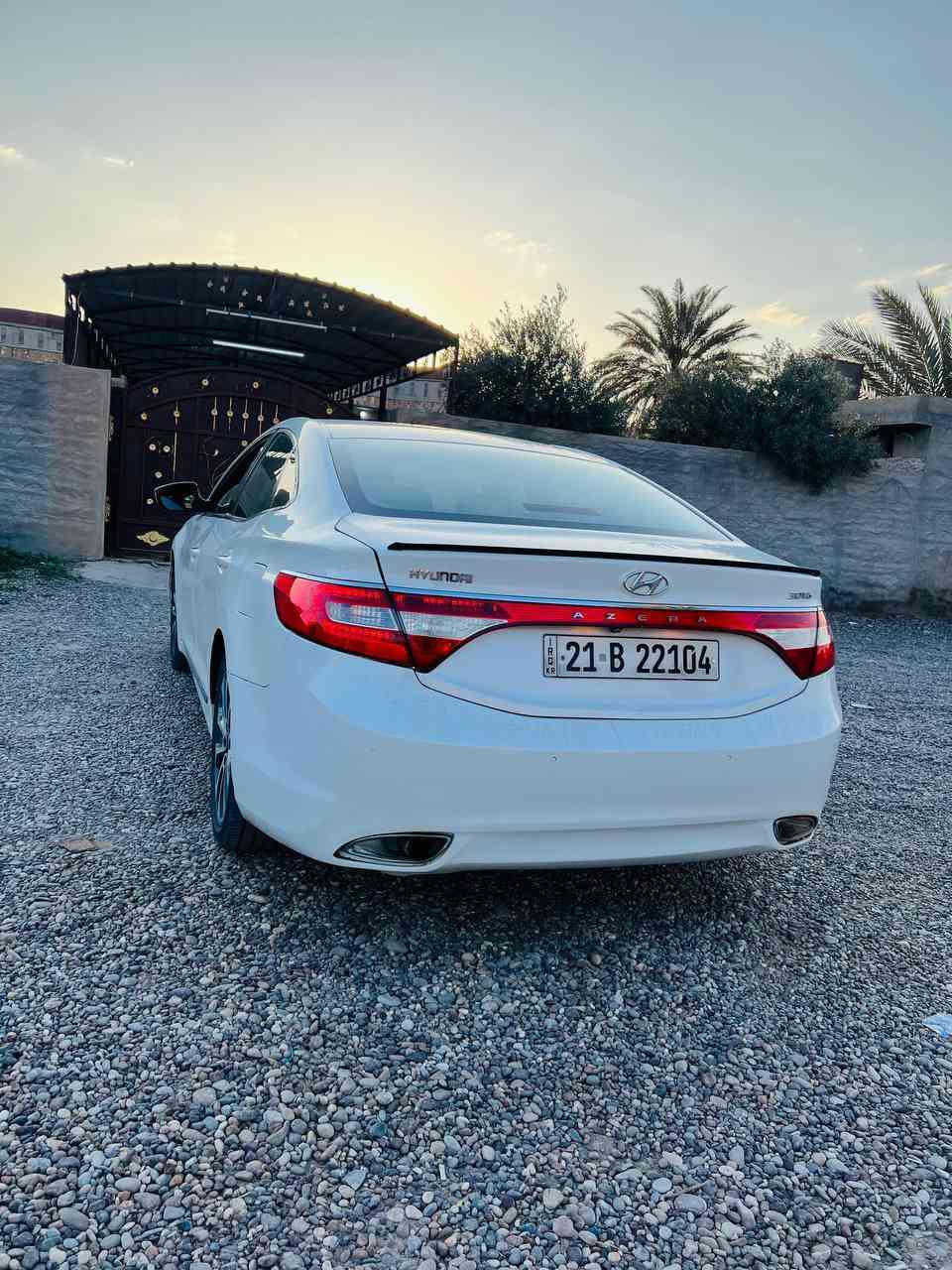 ازيرا للبيع او المراوس حسب القناعه موديل ٢٠١٢ خليجي محرك 6 رقم سليمانيه بأسمي سنويه وهزه وبراد كله جديد صدر جديد تبريد شغال كل نقص مابيها ضررها جاملغ خلفي مال السكن وبيها شخط بصفحه السايق ومرشوشه الصفحه سعرها ١٠٢
***********
***********
