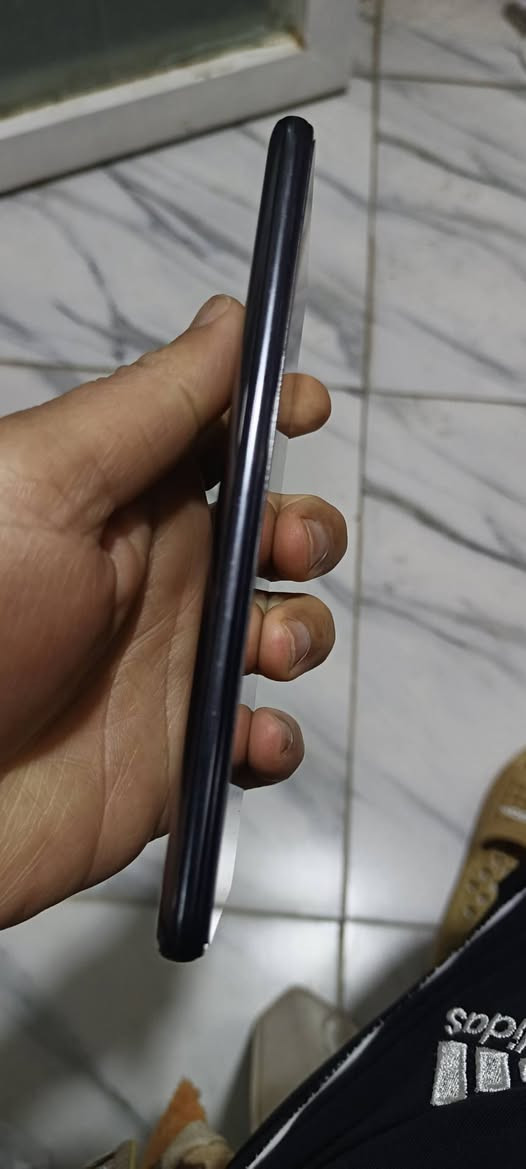 السلام عليكم.....للبيع فقط جهاز شاومي 11T برو
الذاكرة ٢٥٦ الرام ٨+٨

ببجي ٩٠ فريم ويصل ١٢٠ باللعبه اذا النت قوي

بطاريه ٥٠٠٠
شاشه اموليد بتردد ١٢٠ هيرتز

كاميرا ١٠٨

صوت استيريو دبل سبيكر

جهاز مكفول من الفتح والعيب والتصليح

ظهرو مفطور وبيه طبع خفيف بالشاشه ويختفي بالوضع المظلم

السعر ١٥٠ بيه مجال حك جيتك مال تكسي


**إذا كنت صاحب هذا الإعلان وتريد حذفه لأي سبب، رجاءا أرسل رسالة إلى الدعم الفني**