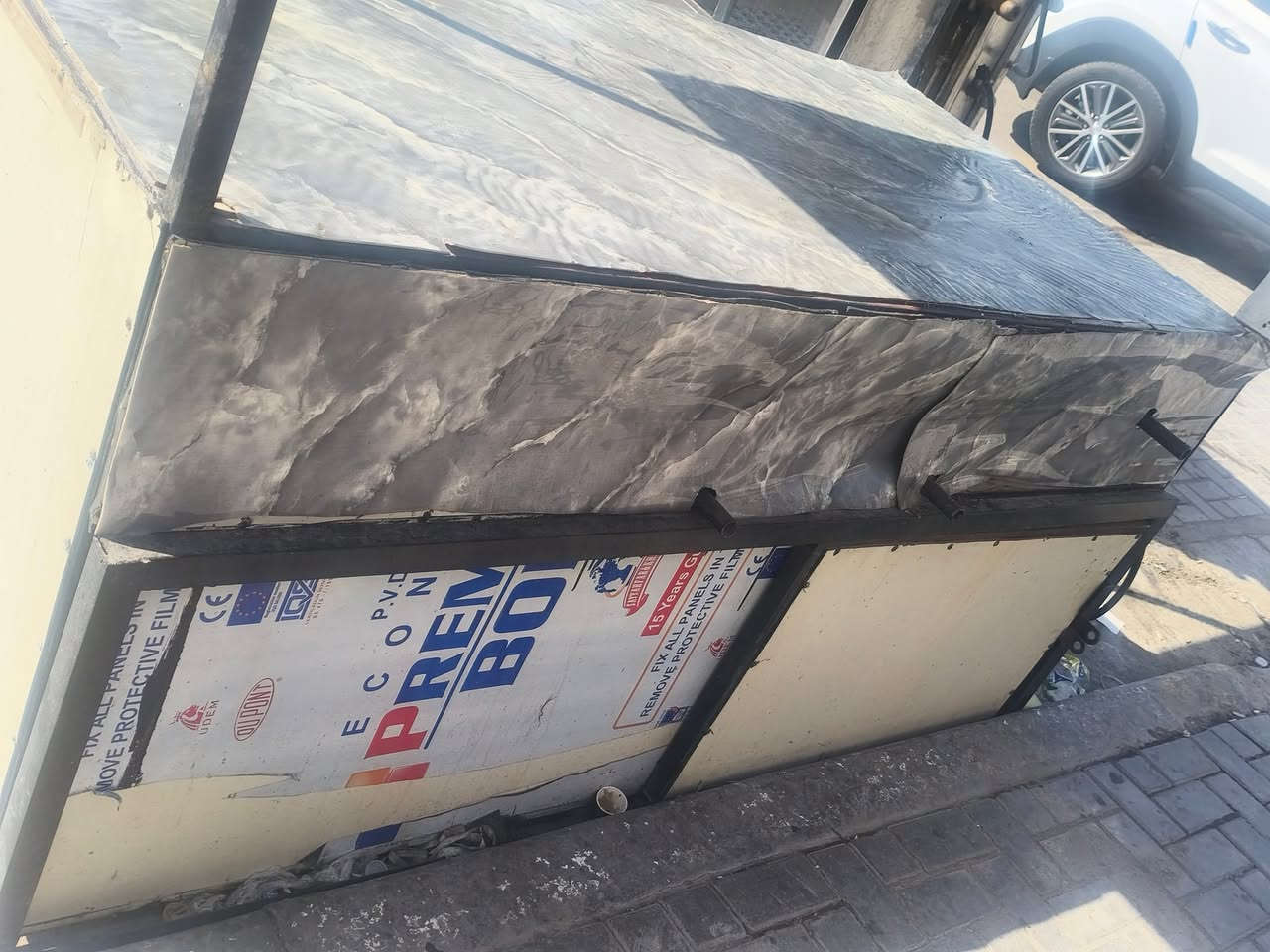 السلام عليكم عربانه متنقله جاهزه للعمل ترهم عريانه للبلبي أو ريوكتت صباحي يوجد بيها طباخين وترهم عربانه عصائر مكاني حي الجهاد شارع التجاري سعرها خاص ***********
