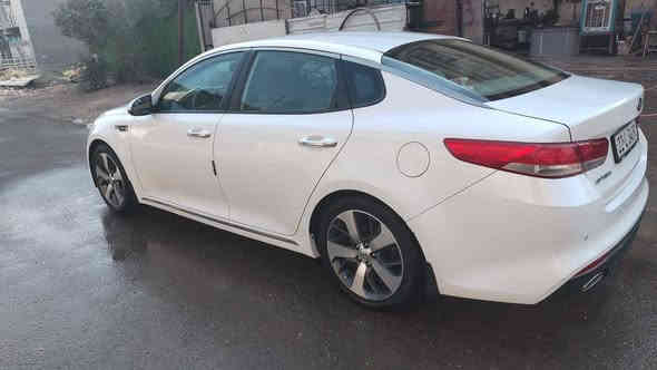 اوبتما خليجي ٢٠١٦
رقم اربيل الرقم الجديد الانكليزي
المحرك ٢٤٠٠ دوش دبل كزوز
السيارة ماشية   ٩٢ قابل للزيادة
سونار السيارة مرفق مع الصور
المواصفات
بصمة تشغيل عدد ٢
اشاير بالمري
ترحيب عند الاقتراب 
مقاعد جلد 
٣ انظمة قيادة
يدات نيكل
شفتات ستيرن
تحكم ستيرن
مري شفط
تبريد قطعتين
حساسات امامية خلفية
مكان السيارة بغداد
السيارة شرط التحويل
السعر ١٧٣ بي مجال للشراي
للاستفسار الاتصال ***********
