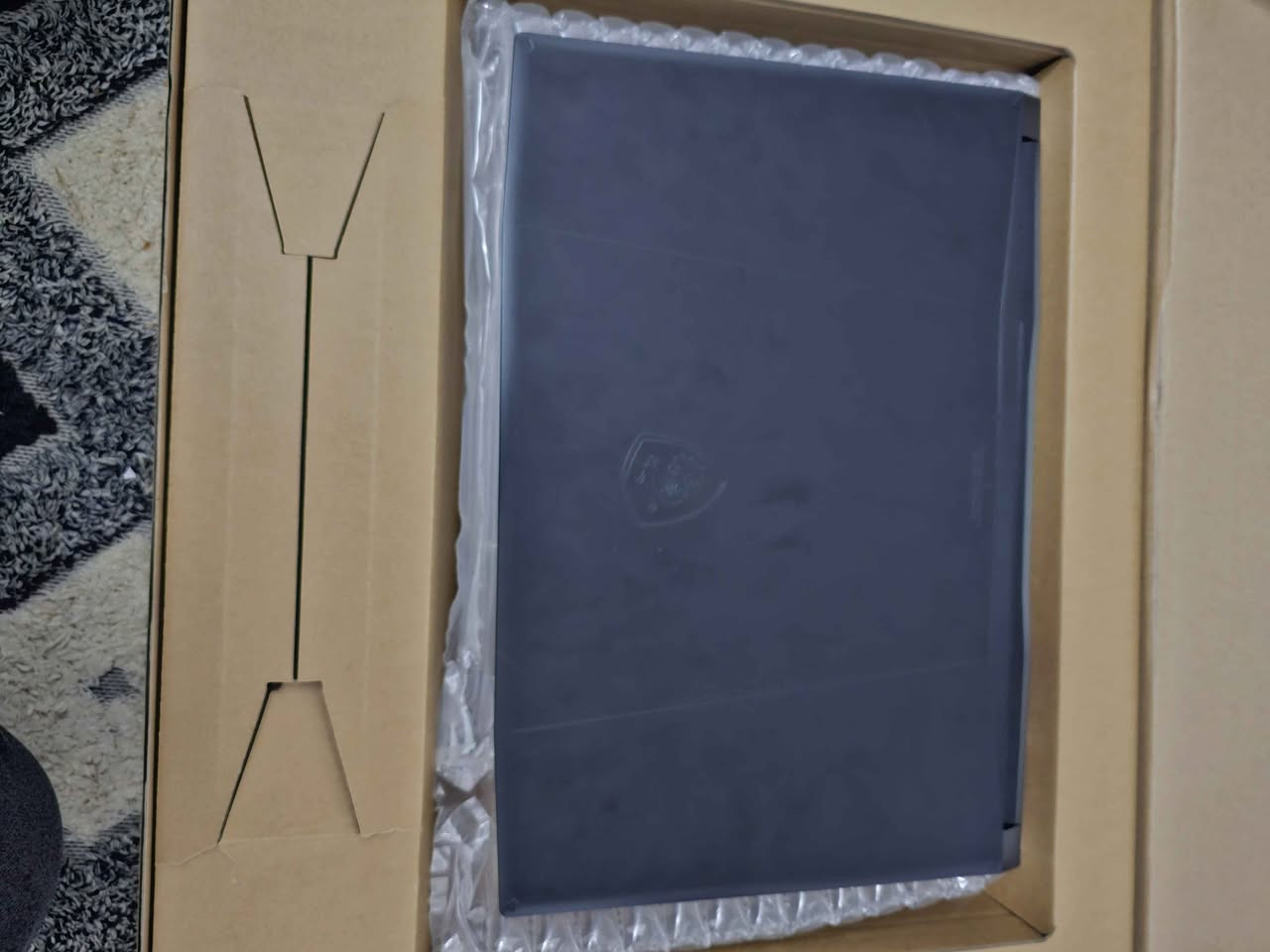 لابتوب msi كتانا
KATANA 17 B13V 
Core i9 -13900H
Memory 16g Ddr5
Hard 1t sad NVMe
CPU _ NVIDIA _ RTX  4060 8 G
CPU - Intl 8 g داخلي 
لابتوب نظافة 100/100 
كيمنك حجم الشاشه 17 
خارق يشغل كل الالعاب 
السعر 900$ 
مكان اربيل 
*********** أربيل, العراق
