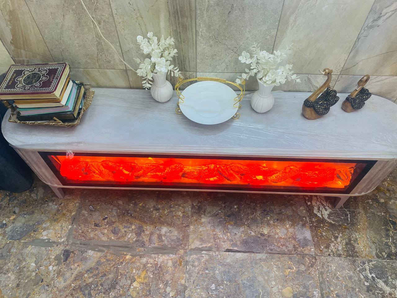 سلام عليكم ميز بلازمة جديد صار سبوع من جبنا بس شويه جبير وريد نبيعا ميز كلش حلوو ومميز صناعته تركي بي اناره ديكور علا شكل فحم مشتعل مكاني بغداد البياع حي التراث سعره خاص او واتساب ***********
