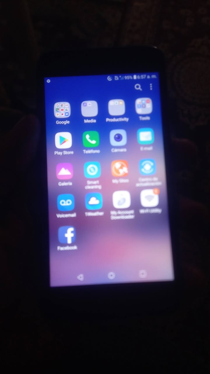 السلام عليكم مبايل جديد نضيف جهاز لايصرف شحن ولا شي شراي يجي هسه ياخذه كربله حي العامل بيش يفيدك نزل سعرك طبلك


**إذا كنت صاحب هذا الإعلان وتريد حذفه لأي سبب، رجاءا أرسل رسالة إلى الدعم الفني**