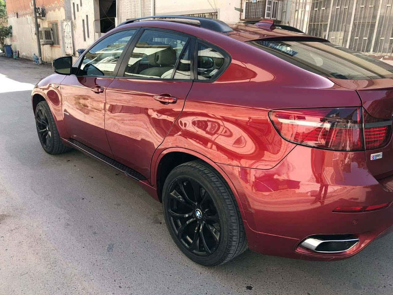 بي ام N55 X6 تون توربو 3.5 فول مواصفات VIP المعروفة تبريد قطعتين داخل جلد موديل ٢٠١٢ ماشية ٢٠٠ الف وكالة عروش مابيها حادث بس الباب الخلفي بي صبغ وبيها طخة بالجاملغ ما مصلحها ترجع بارد السعر 22 الف وبيها مجال السيارة ستخدام شخصي جاهزة من كلشي اعطال صفر للتواصل 

ما متواجد عالفيس اتصال فقط 
***********
