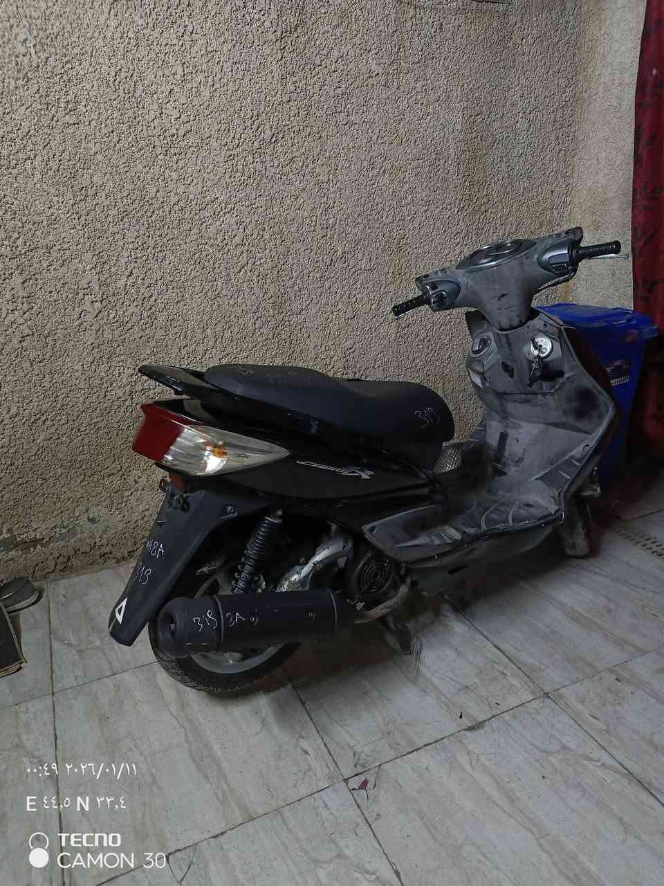 سلام عليكم
فحل ياباني قبق نفخ دراجه كفاله عامه سلف هندر ربع مذب عليها زوج تاير نظيف كامله من كل النواحي اوراق بيها 
العنوان بلديات 
السعر مليون وبيها مجال للشراي
الرقم للاستفسار اكثر ***********
