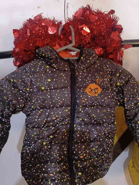 ٣ الف فقط  كمية محدودة 
جملة الامزون الاوربي 
العنوان الديوانية حي رمضان 
هاتف ***********
متوفر جملة ومفرد انواع الملابس
رجالي نسائي ولادي اطفال
