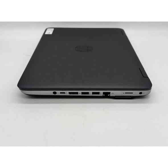 وصلنا الجديد وبسعر يكسر السوق
HP 640 G3 
إذا تدور جهاز قوي يتحمل شغلك ودراستك وألعابك الخفيفة هذا خيارك الصحيح 👇
المواصفات:
• معالج: i5 Core الجيل السابع 
• الرام: 8GB
• الهارد: 256GB SSD
• الشاشة: 14.1 إنش
• الجهاز مفحوص ومصفر وجاهز للاستعمال
السعر: 185 الف  فقط
شاحنه اصليه - ماوس - حقيبه 
والعدد محدود اول مايروح ما يرجع بنفس السعر
للاتصال او مراسلة واتساب ***********
