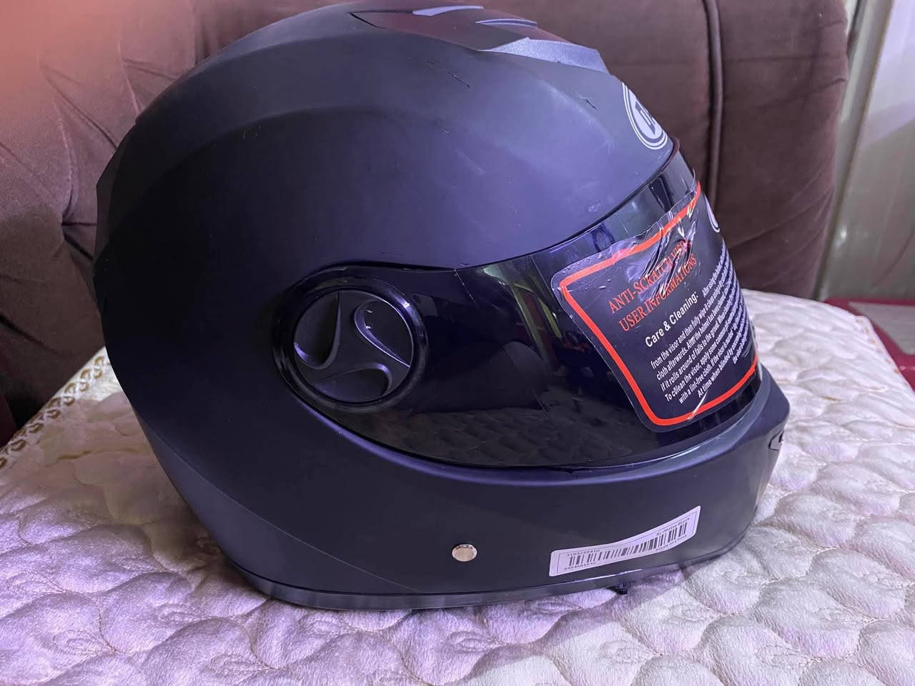 خوذة السعر 60 مع التوصيل 
للحجز مراسلة الصفحة او واتساب ***********
