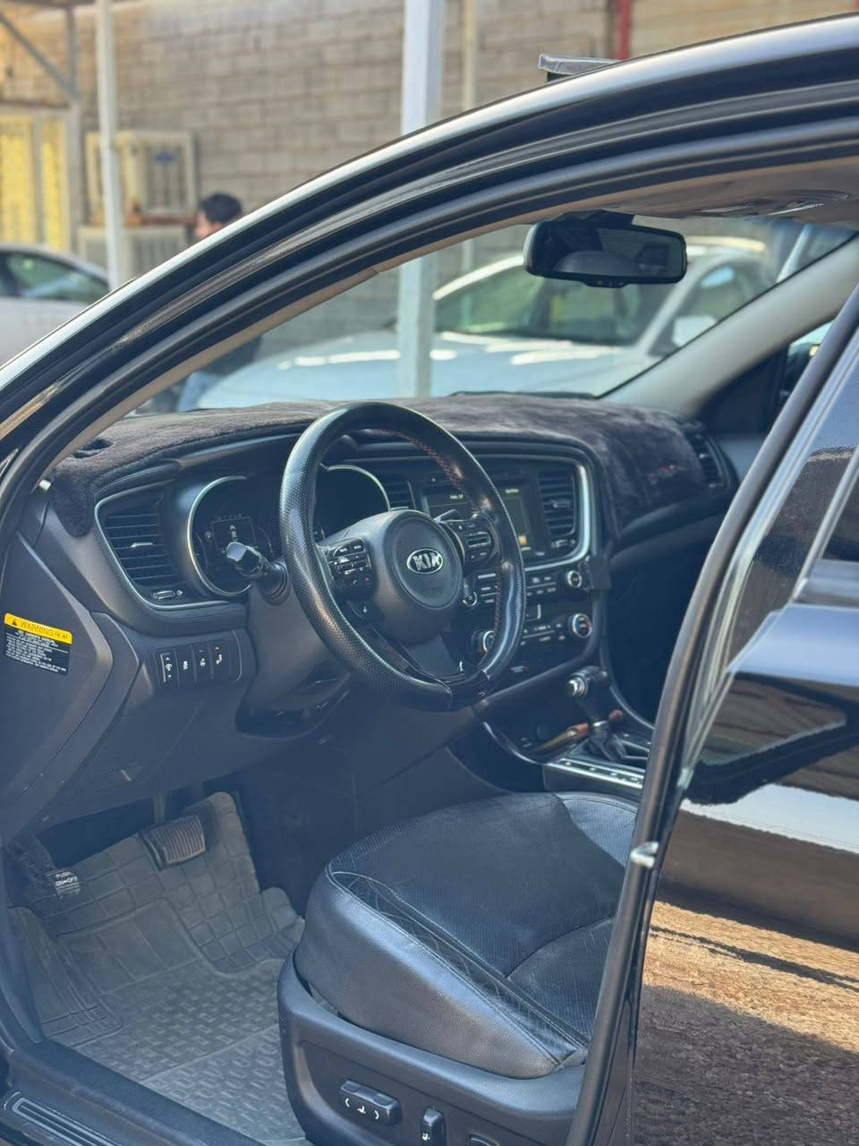 بسم الله ماشاء الله 
معرض الاصدقاء المركزي
لتجارة السيارات الحديثة 

اوبتيما
2015
رقم اربيل
مكفوله ماعدا الدعاميه الامامي
وارد امريكي كلين
فول مواصفات 1/1
محرك2400
السعر 135وبيها مجال 

للاستفسار الاتصال على الأرقام التالية 
***********
📍الصقلاوية مجاور محطة تعبئة وقود الصقلاوية الحكوميه
