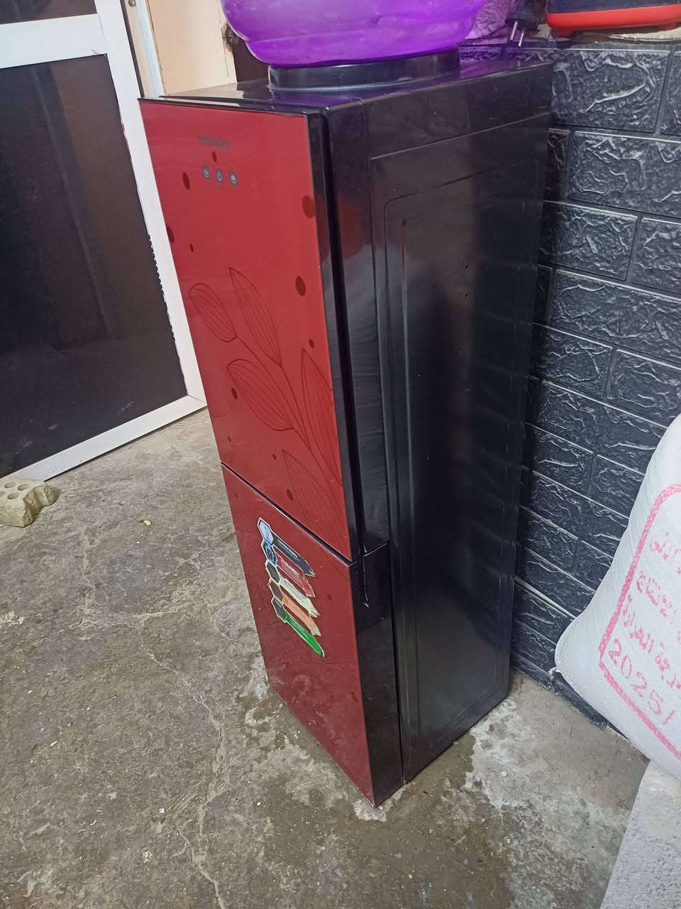 السلام عليكم غراض للبيع كلمن وسعره وكلهن شغالات ميه بلميه عداالطباخ مكسورللاستفسار***********مكان بغداد
