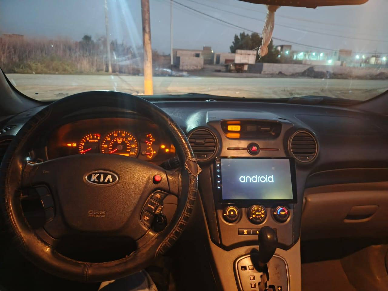 7راكب  سلام عليكم كيا راندو موديل 2007 6سلندر محرك 2700 رقم بغداد دولي بيه جاملق فقط بدون  مكان السياره السماوه    جديده السياره نضيفه كلش دواخل تبريد تخم تايرات مكينه كير كلهه شرط وجاهز للمداور سعرهه 85متوازي حيل على بيعتهه والشراي يشلع عيوني.  رجاٱ المو شراي لايتصل ولا يعلق السياره حيل نضيفه ماشيه 100.     *********** سياره جديده جديده
