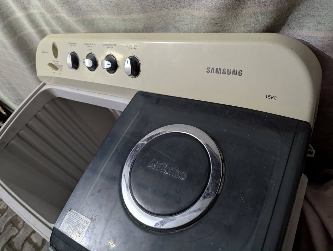 غسالة سامسونج اصلي حجم كبير 15 كيلو السعر  200 مكاني نجف تواصل خاص او ع رقم وتساب ***********

