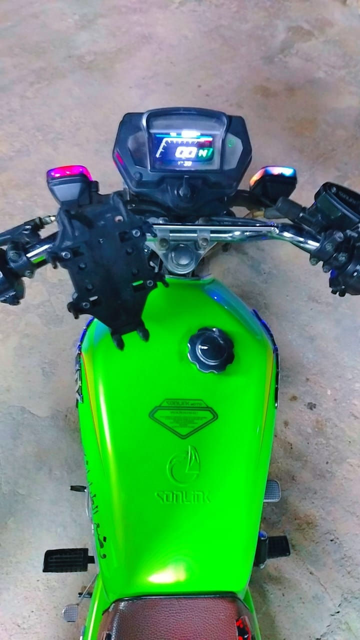 للبيع موديل 2023منفيس محرك مفتوح سعر 500بي مجال


**إذا كنت صاحب هذا الإعلان وتريد حذفه لأي سبب، رجاءا أرسل رسالة إلى الدعم الفني**