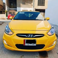 اكسنت 2015 وارد امريكي مكينه 1600 حادثه شاملغ الايمن الباقي مقفول مكين...