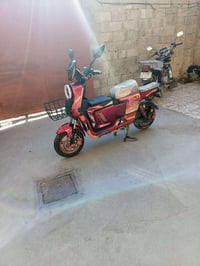 اكس ٩٠٠ • موديل ٢٠٢٥ • ٥ بطاريات