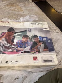 طابعة • تشتغل • يحتاج محول