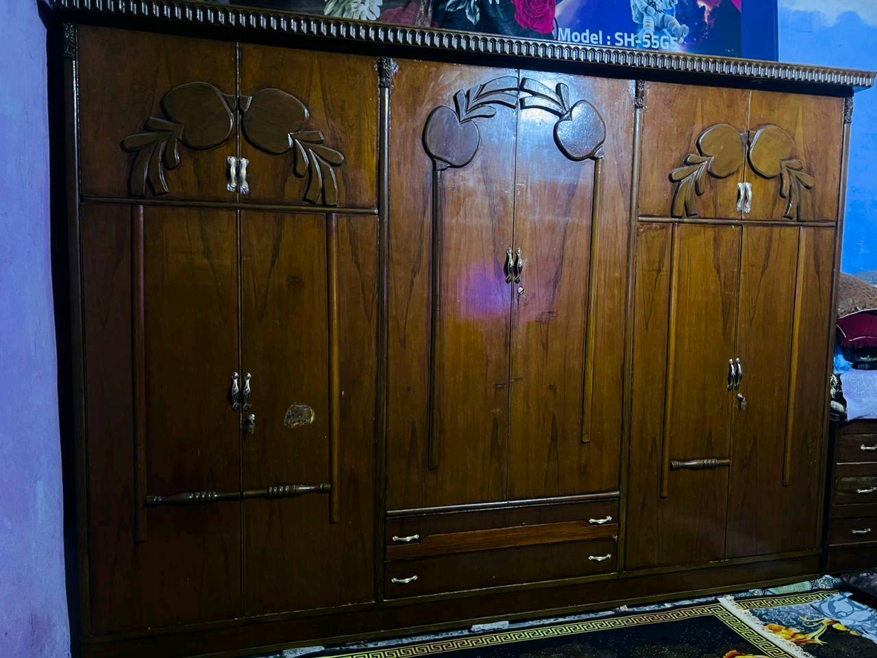 غرفة نوم خشب 6 ملم نجارة اصلي عراقي
ام الگلوبات بلزاويه الكنتور  كذالك 