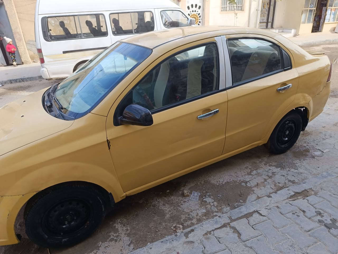 افيو 2010 خليجي مفتوح
مصبوغه احزام كير والمكينة بحاله جيده
الحداديه ستوني مسويها جاهزه
رقم نجف مكان نجف
سعرها 40 وبيه مجال بسيط
***********
