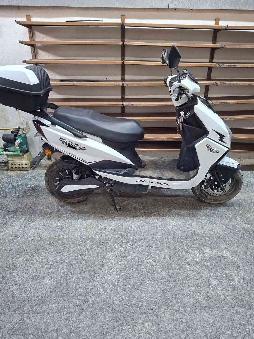 السلام عليكم
دراجة شحن ٣سرعات
ملف٢٠٠٠
موديل ٢٠٢٥
تمشي ٧٥
سعر٨٥٠
مكان بغداد


**إذا كنت صاحب هذا الإعلان وتريد حذفه لأي سبب، رجاءا أرسل رسالة إلى الدعم الفني**