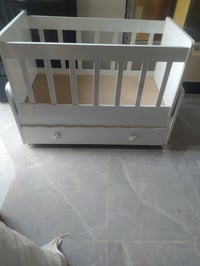 سرير اطفال • جديد • بابل كفل