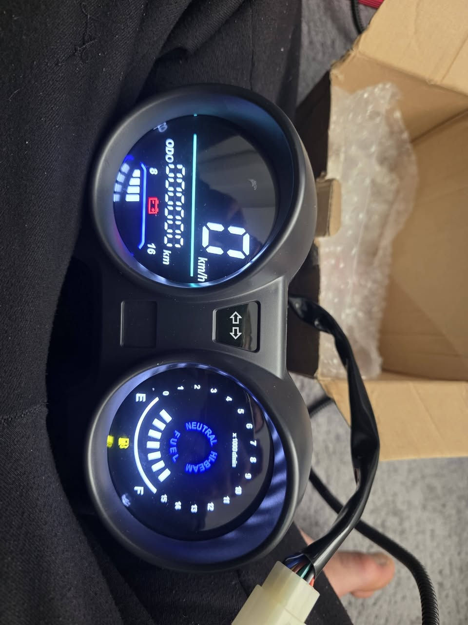 مناسب cb400
***********
