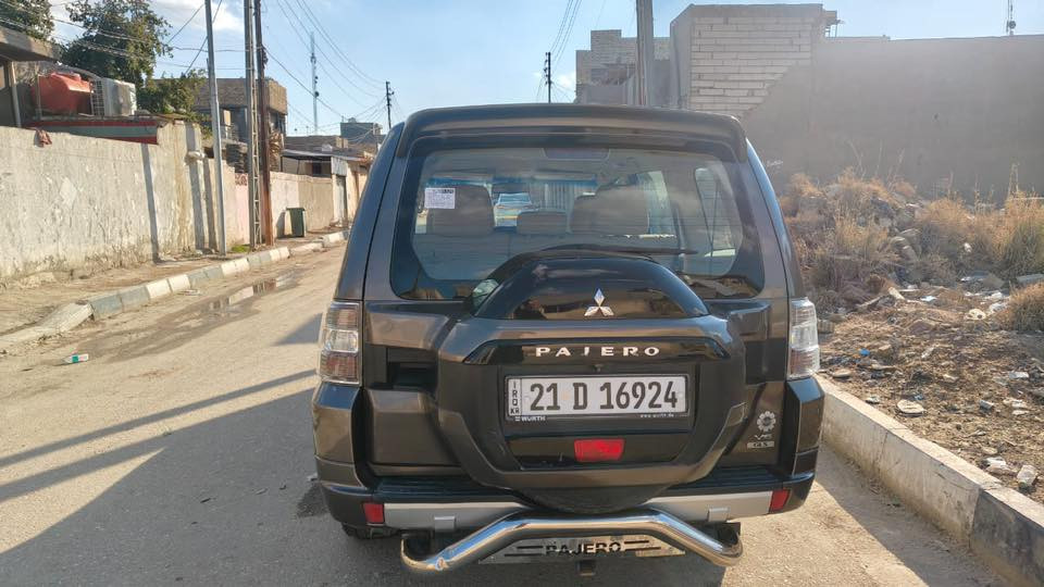 باجيرو موديل 2016 فول تبديل بنيد اصلي وجاملغات الاماميه مبدلات السيارة حلوة خليجي دولخل شي بسيط السعر 145 وبيه مجال بسيط 
كربلاء طوريج 
***********
