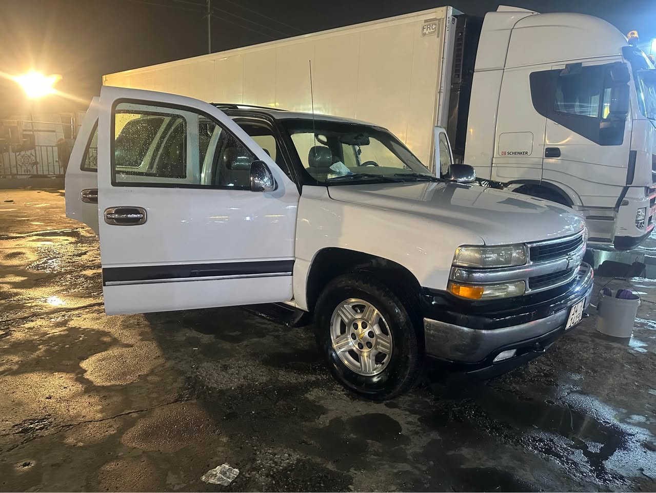 سيارة تاهو 2004 لون ابيض بأسمي رقم الانكليزي الجديد السيارة اصولي بيها مكانت صبغ البصرة, العراق


**إذا كنت صاحب هذا الإعلان وتريد حذفه لأي سبب، رجاءا أرسل رسالة إلى الدعم الفني**