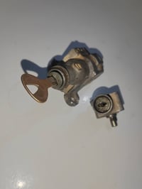 جوزة منغولي • سويج اصلي • قفل اكسن