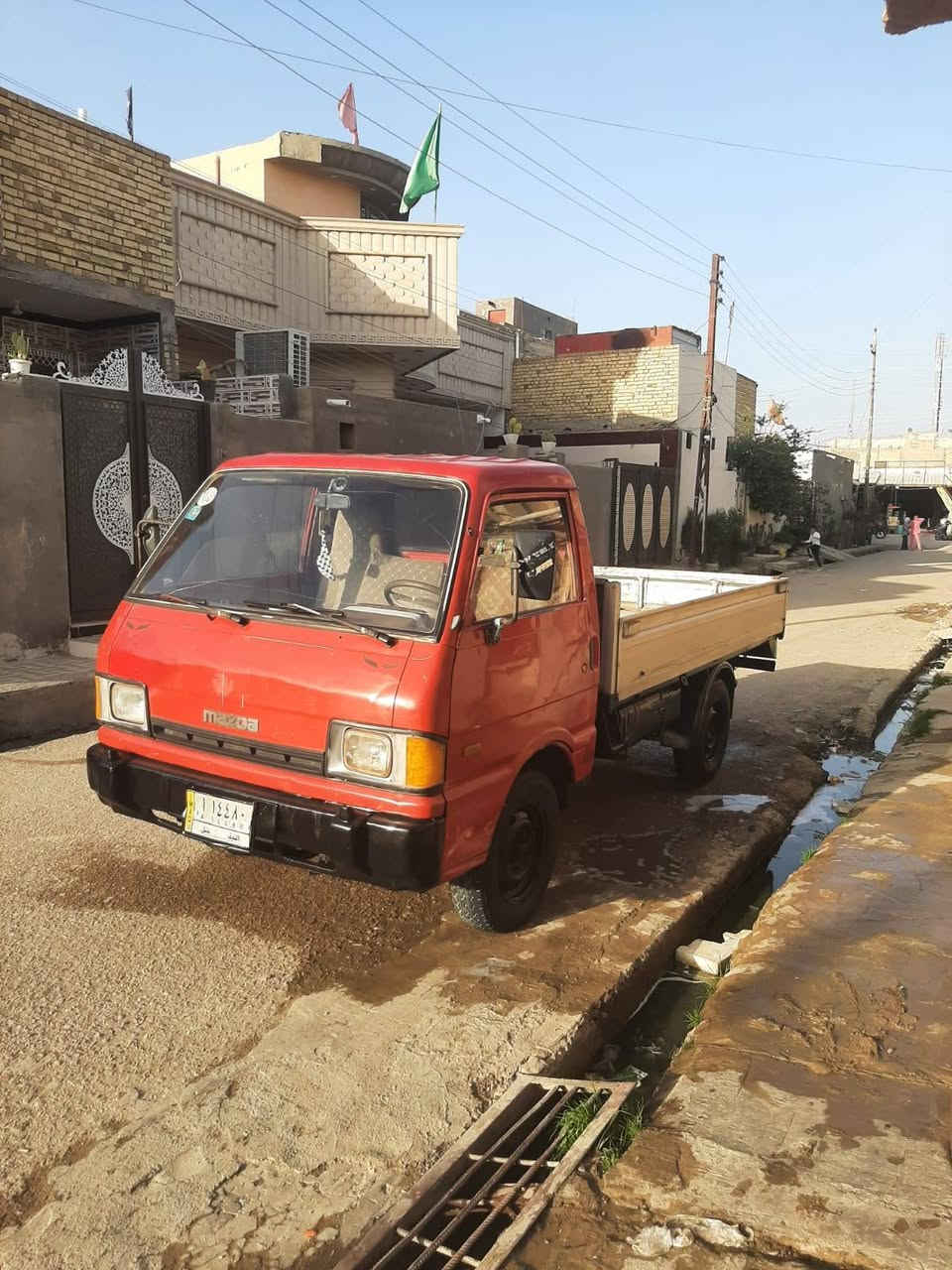 ماصده ياباني موديل 91رقم نجف مشروع وطني سنويه ل 29تحويل كير ومحرك بانزين خير من تايرات نضاف جاهزه مكاني ذي قار الفجر السعر 32وبيه مجال
***********
