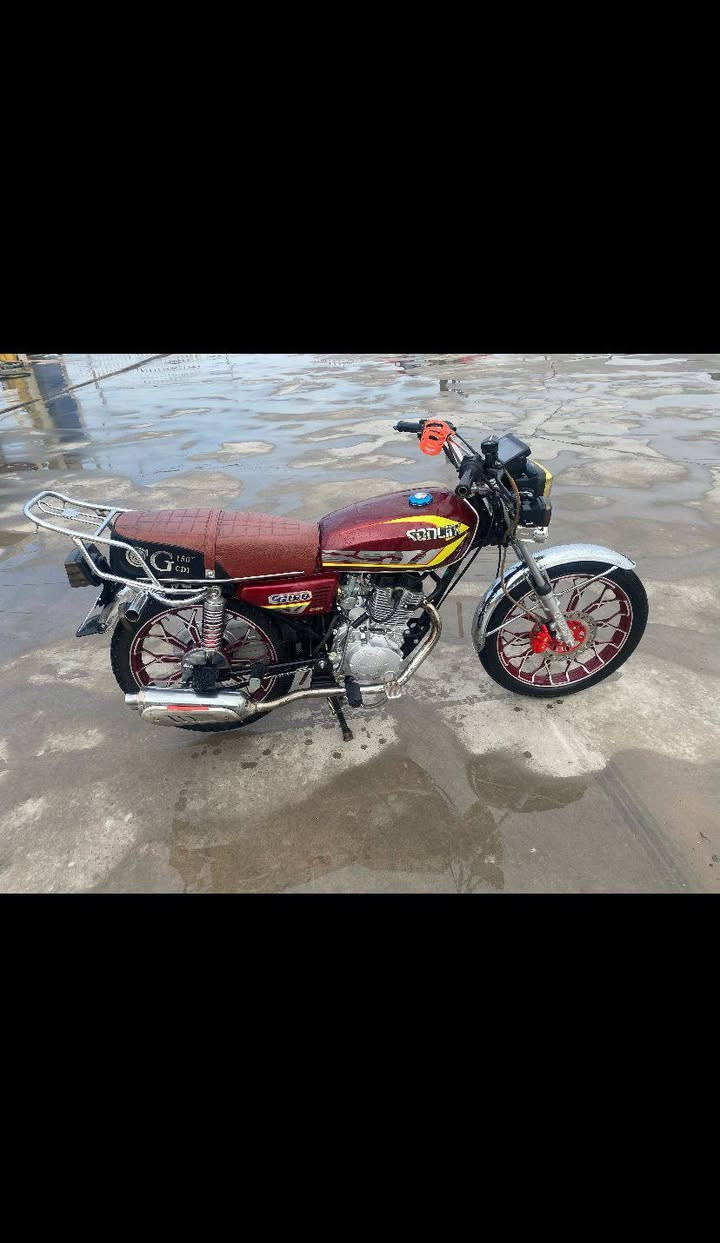 ا
لسلام عليكم ورحمه الله وبركاته دراجة سيفان 24كفالة عامة من التاير لتاير مراوس دايوان فرق 300وجوة ملاحضة الدراجة للبيع هم 675وبيه مجال قليل


**إذا كنت صاحب هذا الإعلان وتريد حذفه لأي سبب، رجاءا أرسل رسالة إلى الدعم الفني**