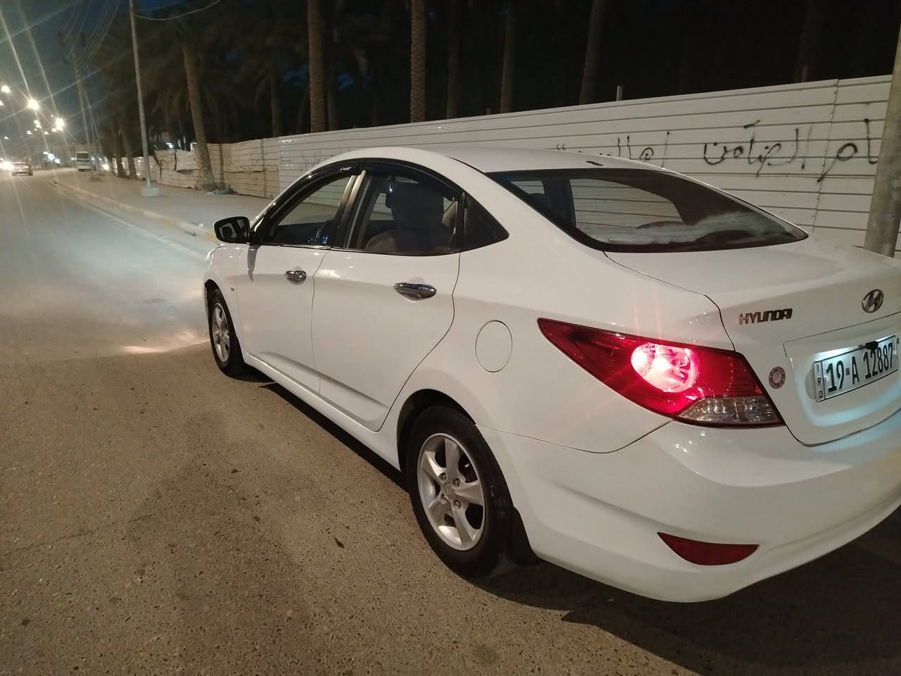 سلام عليكم كسنت مديل 2013 خليجي محرك 1600مشيه 100الف  سياره مكفوله من تبديل بيها صبغ لبنيد وشويه برس جملع يعني قطعه وحده  لغد شاصي كفاله محرك وكير كفاله حداديه ومشط ستيرن كلهن ستوي مسويهن شرط تراي قره لمنشور وتصل هزه ورقم جدد مصاقطه لهزه *********** سعر 105مكفوله حته من شخط وحله من صور الله وكيل مكاني كربلاء
