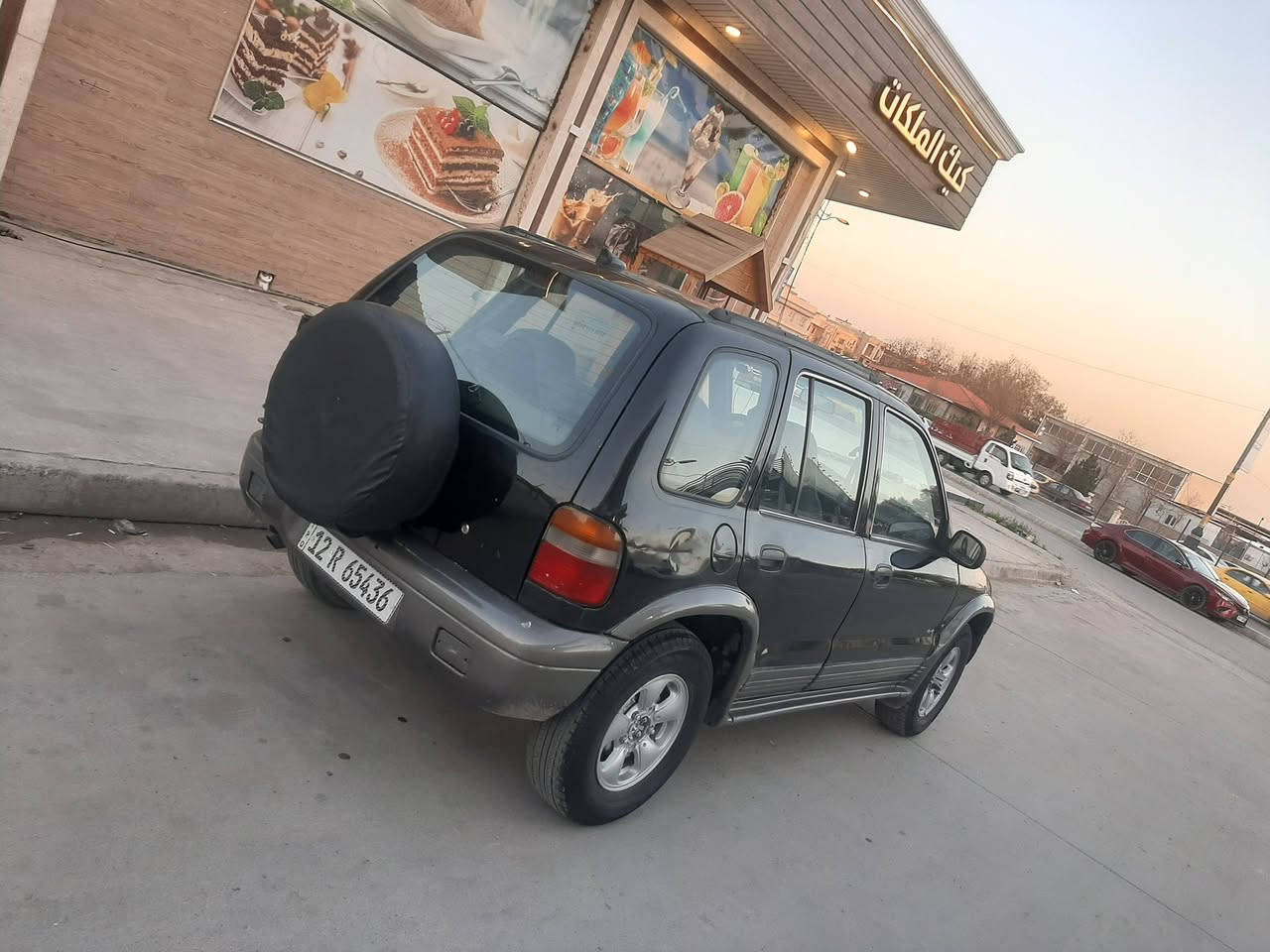 كيا سبورتج موديل 97 فوول ( تبريد شغال ) محرك ٤ سلندر اصلي كير ( اتوماتيك ) بشرط ستيرن بور جامات كهرب طخم امامي وخلفي نظيف وايرمنية شغالة بدون ضرر طخم ويل كب رقم نينوى انكليزي سنوية عظم 2031 مشروع وطني المكاتبة مع الشرعي شرط التحويل السعر 47 ورقة 

  *********** اسيا 📞
