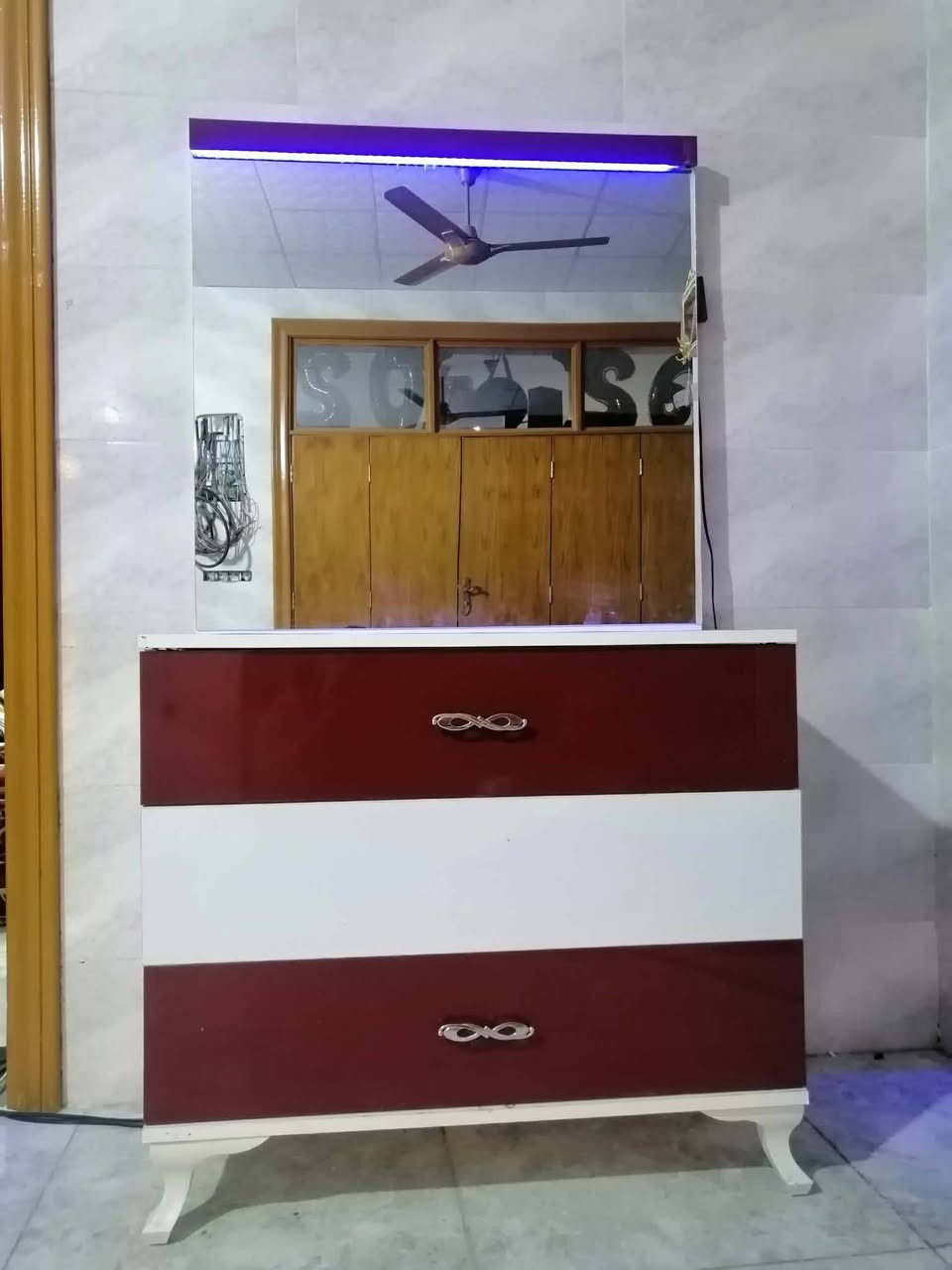 @الجميع


**إذا كنت صاحب هذا الإعلان وتريد حذفه لأي سبب، رجاءا أرسل رسالة إلى الدعم الفني**