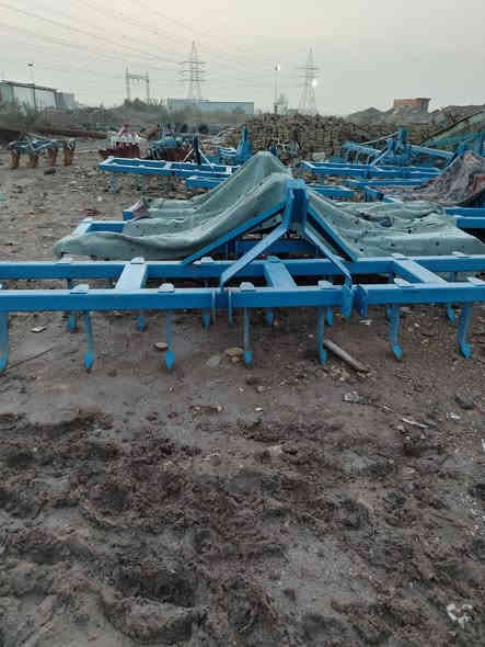 توجد خراميش مرتين تلاثه متر تلاثه ونص متر وأربعة متر
العنوان ميسان
اللاستفسار حول السعر وباقي التفاصيل الاتصال على الرقم التالي
***********
