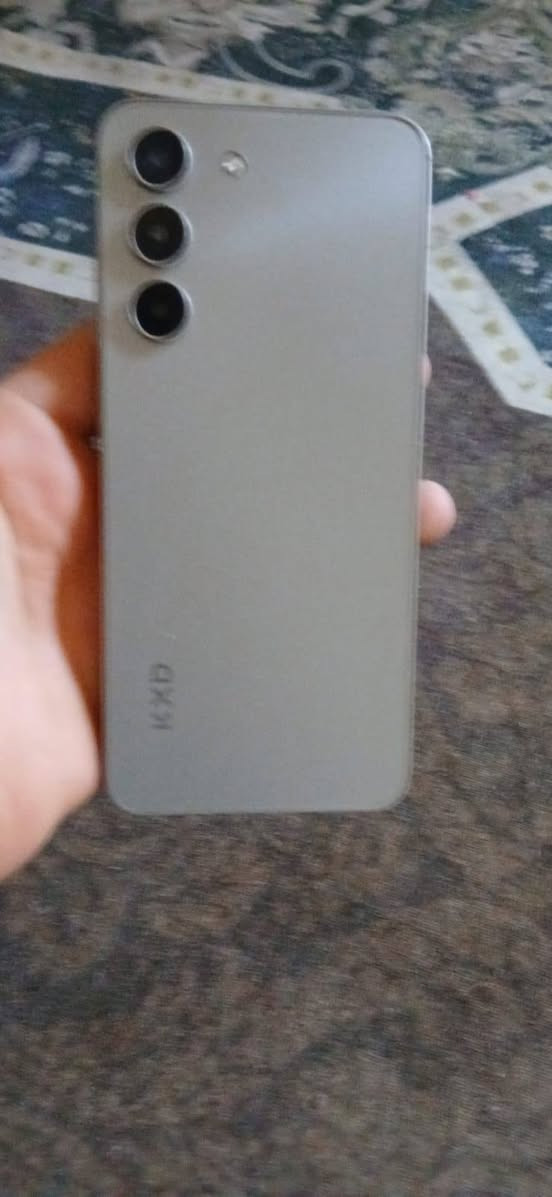 السلام عليكم موبيل جديد لوك ما مفتوح بلادي سعر 75 مكان بغداد المشتل ***********
