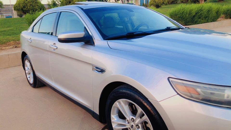 FORD TAURUS  LIMITED 2014 💥
الرقم اربيل  جديد مسطرة 

مكان السيارة اربيل 

الموصفات :

اللون سلڤر  SILVER

خليجية صفر اربيل وكالة نيڤا NIVA

محرك 3500 / 6 سلندر 

كير + محرك + تحويل بشرط .

تشغيل عن بعد 

تحديد سرعه

قفل رقمي باب السايق 

تحكمات دشبول كلها لمس 

تحكمات ستيرن كامل 

شاشة كبيرة SINC فول تحكات 

داخل صحراوي 

سكليترات بانزين + بريك متحرك 

لايتات زينون 

سلايت روڤ 

سبير بعده شركه 

ماشية 79 الف MIL

ملاحظه :

السياره عليها ادامه كامله من طخم امامي + خلفي  جديد  

+ واتر بم جديد + دهن الكير جديد + دهن المكينة جديد + باتري جديد 

السياره وضع شركه 

السياره بيها الجاملغ الخلفي جهة السايق صبغ فقط 

السنويه صالحه لغايه 2027 . 

للاستفسار الاتصال على :  ***********
