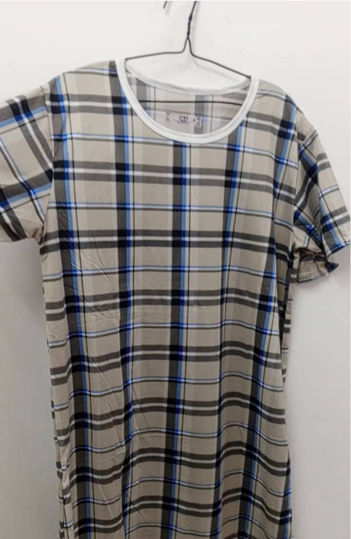 شلحات نسائي بناتي 
السعر اخو البلاش القطعه ب4 
واكو توصيل داخل العماره عمارة, ميسان


**إذا كنت صاحب هذا الإعلان وتريد حذفه لأي سبب، رجاءا أرسل رسالة إلى الدعم الفني**