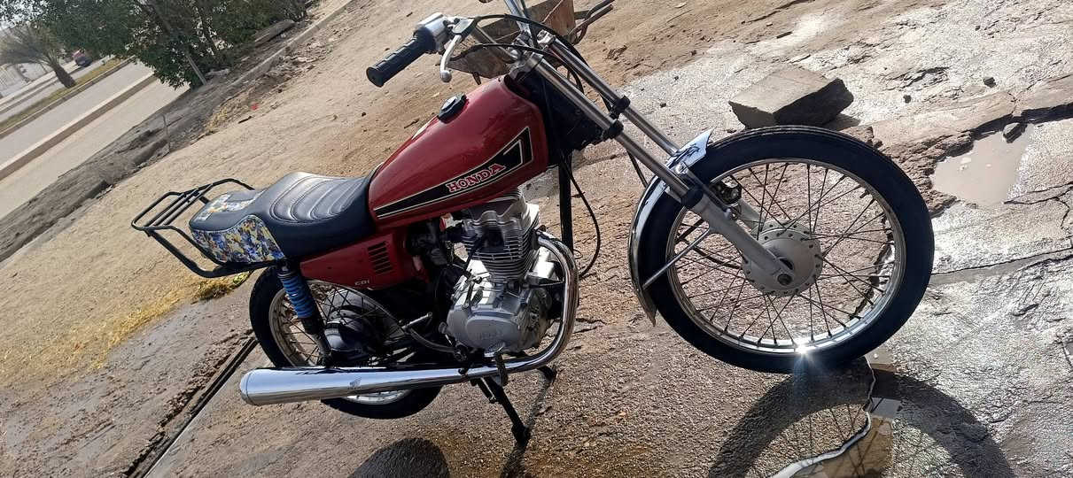 س ع شباب نامه لصلي مو ام نجمه بدون سعر500 بيه مجال ما متواجد فيس رقمي***********
