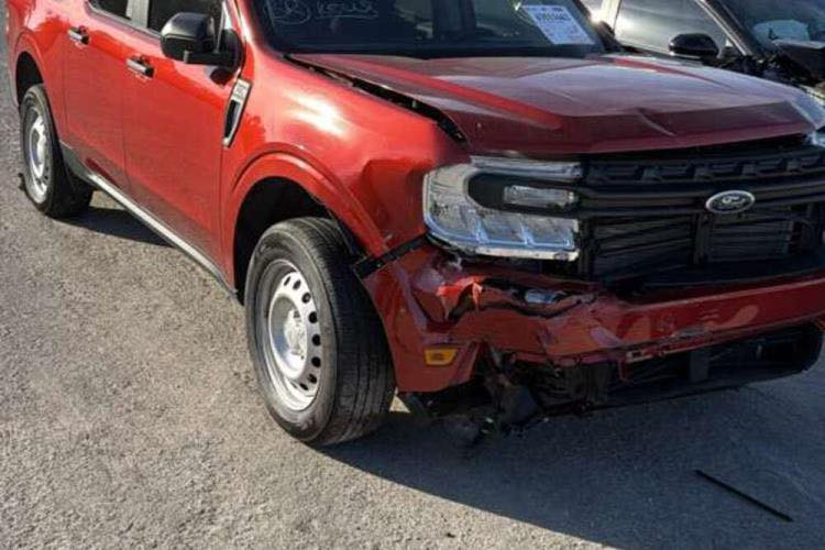 Ford MAVERICK Hybrid XL 2024
فورد مافرك هايبردXL 2024

المواصفات :XL 

الحادث :امامي  موضح بالصور 

تعمل و تسير 
ماشيه : مايل 39.262  
محرك 4 سلندر 2500 هايبرد 

السيارة بالحره عمان

السعر144 ورقه (140.400) وبي مجال 
شركة الدرة مكتب الدرة 5 فرع الانبار الرمادي 

للتواصل 
*********** 
***********
عمر الكربولي
