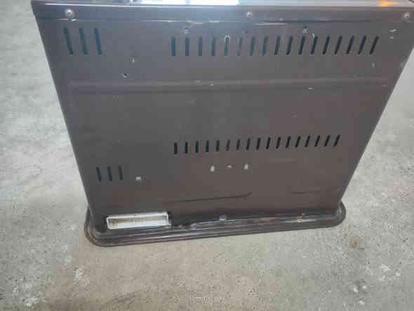 صوبه للبيع شرط كلشي مابي نضيف السعر 70بيها مجال مكان موصل برطله *********** واتساب
