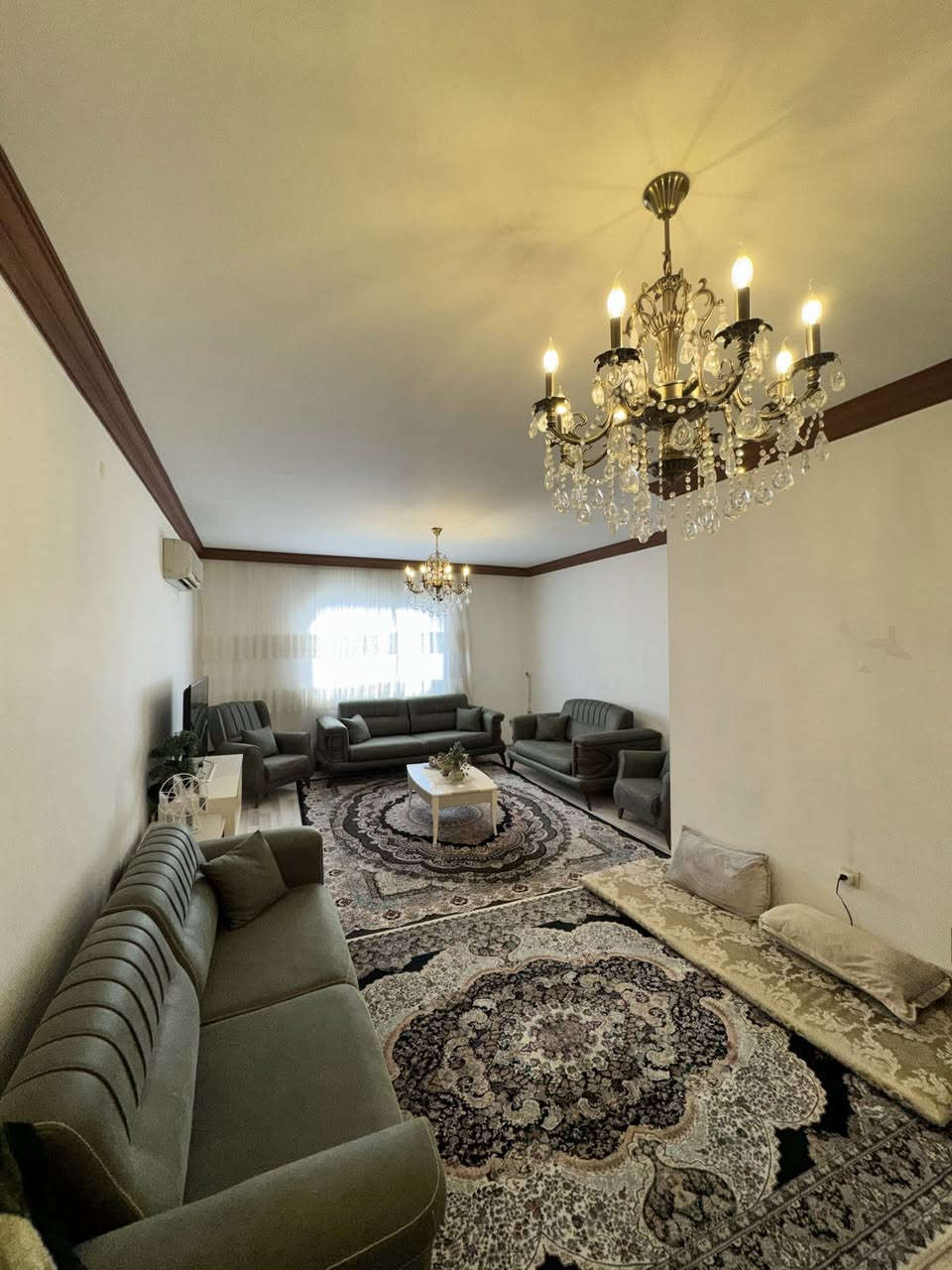 ‼️ افروستي - Avrocity ‼️
⁨
🏢 شقة فارغة للبيع في أرقى مجمع سكني بدهوك

✨ افروستي – Avrocity

🔹 نوع - B سويد
🔹 جنوب غرب - واجهه حديقة
🔹 مساحة - ١٨٦ م
🔹طابق 4 

💰 الدفع : ✔️ كاش

📞 للاستفسار و التفاصيل :
مكتب VIP دهوك للعقارات

📱 ***********
📱 ***********

💬 أو تواصل معنا على الخاص أو عبر الواتس أب

📌 فرصتك للسكن أو الاستثمار لا تعوّض!
