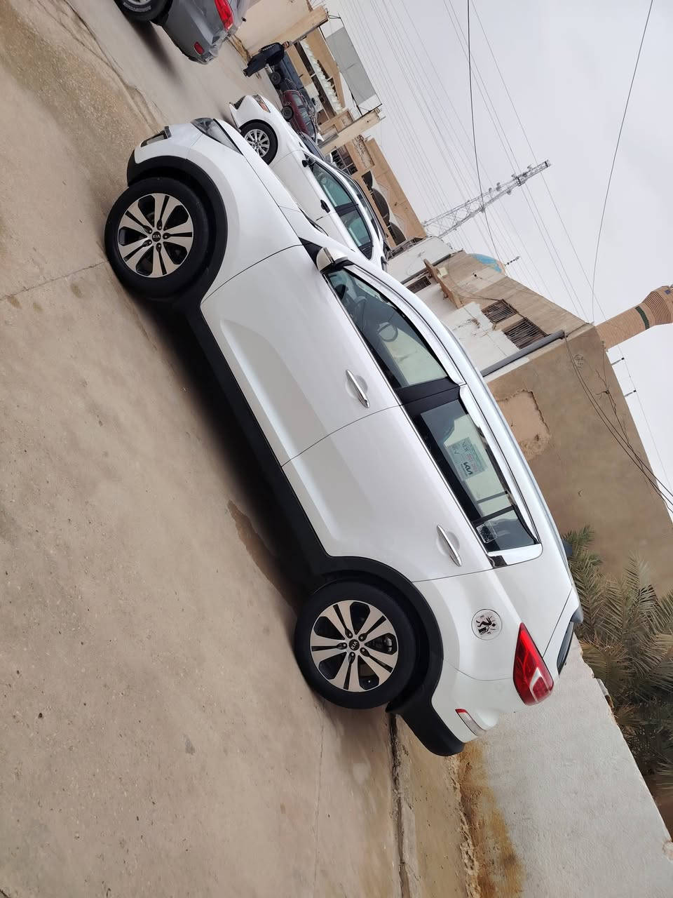 السلام عليكم
كيا سبورتج  2013 خليجي 

فول مواصفات 

————-

مواصفات :

-بانوراما 

-تحكم ستيرن 

-اشاير مري 

-مري شفط 

-لدات اماميه 

-يدات نيكل

جلد اسود ومشمشي
  كشن كهرباء 

الكشر : 
السيارة  

بيها رش جاملغ خلفي فقط

وبنيد تبديل بلادي بدون صبغ 

رقم بغداد تحويل ثاني يوم 

السعر 140

العنوان أنبار حديثه 

***********
