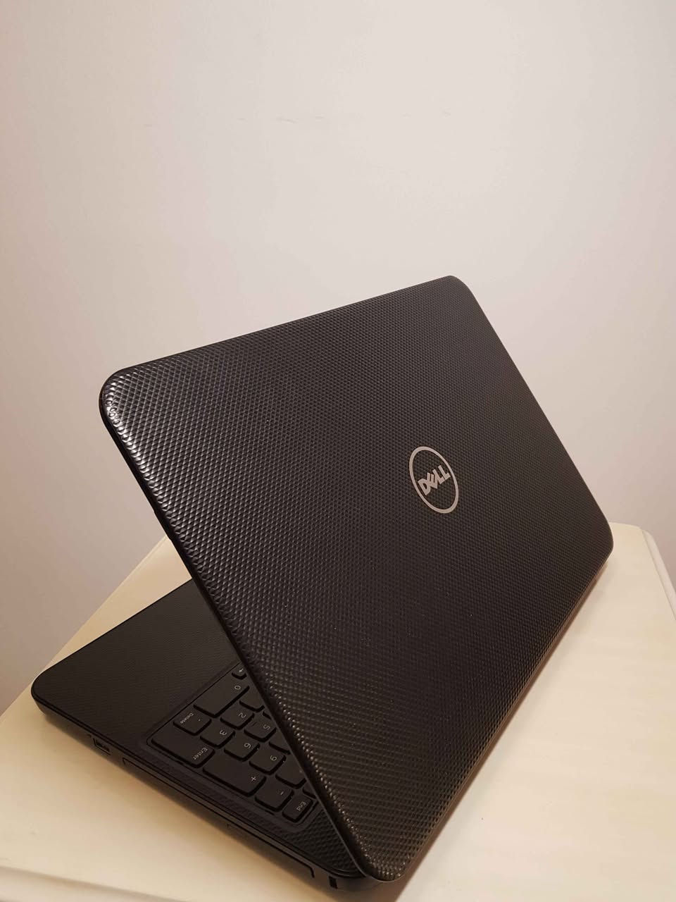 السلام عليكم 
متوفر لابتوب Dell Inspiron 15 للبيع 
المواصفات 👇
Cpu: Core i5-3317U  جيل الثالث 
Ram: 8GB DDR3 
Hard: HDD 500GB 
Screen: 15.6" 
نظافة %90 
السعر 135 الف 
***********
*********** أربيل, العراق
